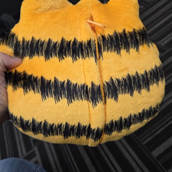 Yellow Cat Plush Toy - Picture 2 of 2